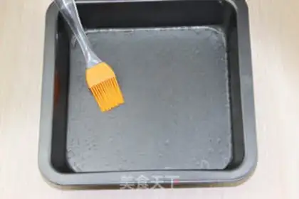 Make A jam sandwich cake step 7