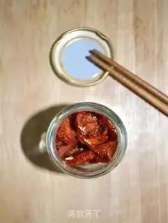 Make Oiled mini tomato dry step 5
