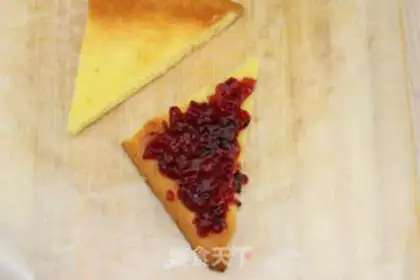 Make A jam sandwich cake step 11