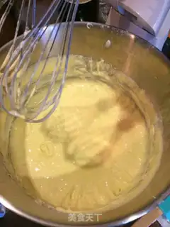 Make Little yolk cookies step 4