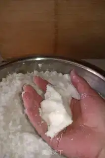 Make The birth cake step 6