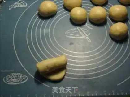 Make QQQ INTESTINE BREAD step 7