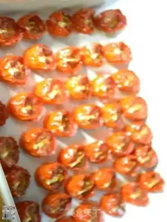 Make Mini tomato dry step 13