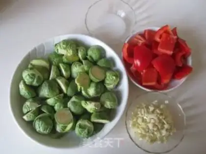 Make Garlic peppers, kale step 0