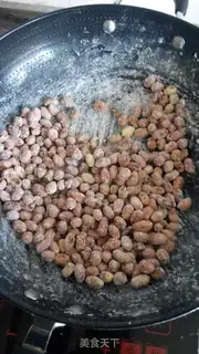 Make Hanging frost peanuts step 3