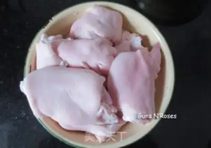 Make Red burning pig hoof step 2