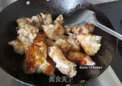 Make Red burning pig hoof step 5