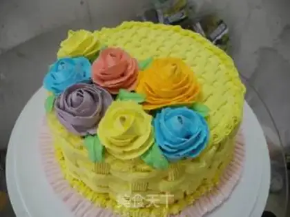 Make Five colored basket cakes step 17