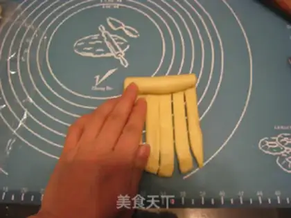Make Onion bread step 9