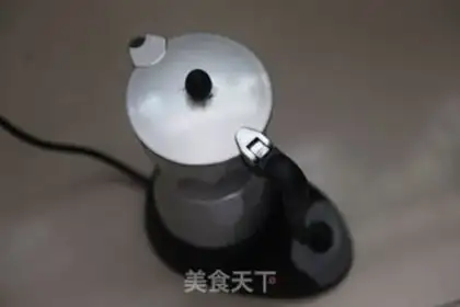 Make A latte step 2