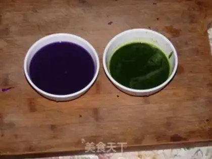 Make Colored hand noodles step 2