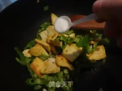 Make Pepper fried tofu step 6