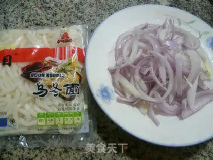 Make ♪ Onion fried urn noodles ♪ step 0