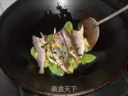 Make Burn the yellowfish step 3