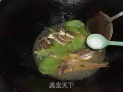 Make Burn the yellowfish step 6