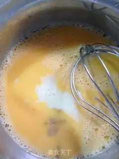 Make A hive cake step 2