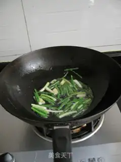 Make The left mouth. Fish step 5