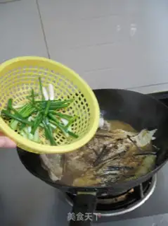 Make The left mouth. Fish step 10