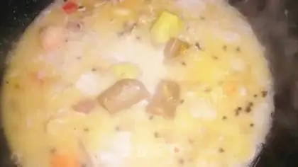 Make Coconut curry chicken step 7
