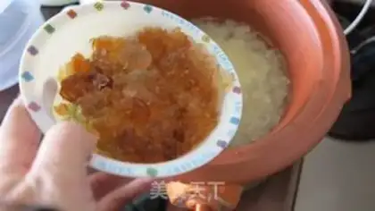 Make Peach and silver spoons step 4