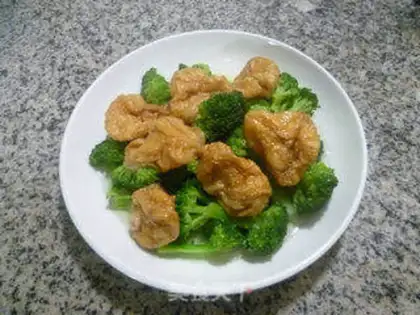 Make The pasta, the broccoli step 8