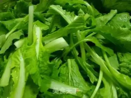 Make cucumber radish and cabbage step 0