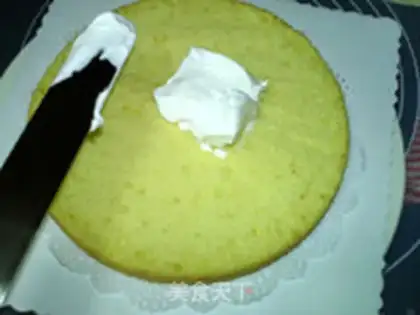 Make Birthday cream cake step 3