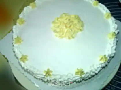 Make Birthday cream cake step 12