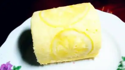 Make Lemon roll step 9