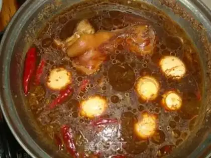 Make Porky-legged ginger egg soup step 5