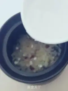 Make Snow Lotus Silver-Earing Almond step 2
