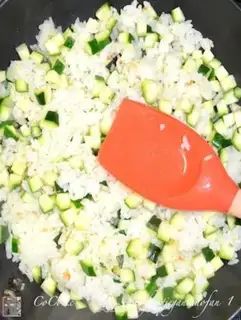 Make Double tomatoes for fried rice step 7