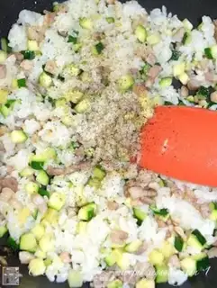 Make Double tomatoes for fried rice step 9