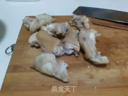 Make Seaweed pig hoof step 1