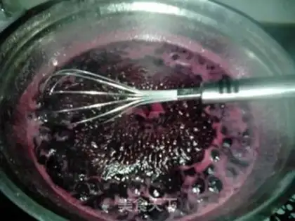Make Blueberry jam step 3