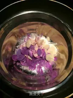 Make Rose chocolate step 0