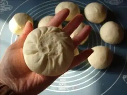 Make The meat bun step 11