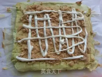 Make Pinecake rolls step 17