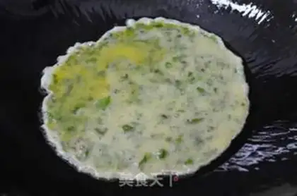Make Fried eggs step 4