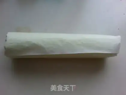 Make Pinecake rolls step 18