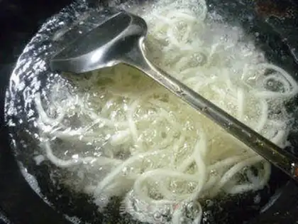 Make Black pepper bacon, noodle step 2