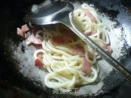 Make Black pepper bacon, noodle step 4