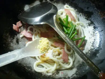 Make Black pepper bacon, noodle step 7
