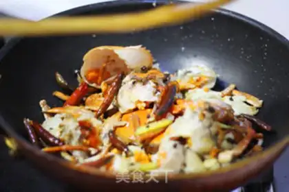 Make Spicy crabs step 6