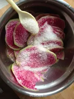 Make Sugar jealous radish step 2