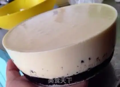 Make Yogurt cheesecake step 2