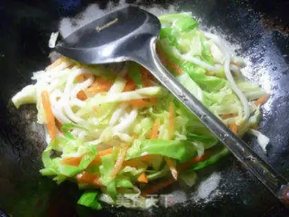 Make Round cabbage and hyena step 6