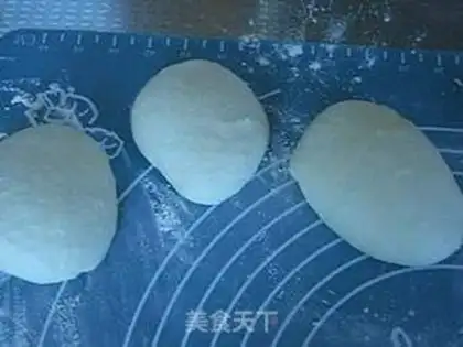 Make Yogurt potato coconut bread step 9