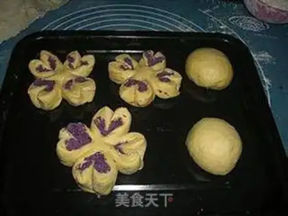 Make Yogurt potato coconut bread step 13