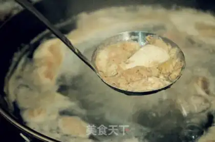 Make Milky bone soup step 2